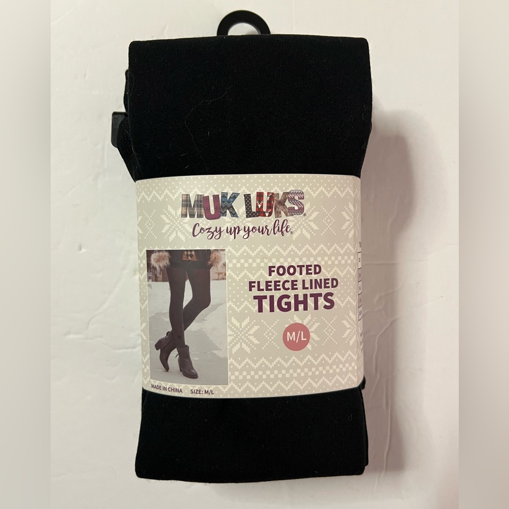 New In Package Women’s Set of Two Muk Luks Footed Fleece Lined Tights Size M/L